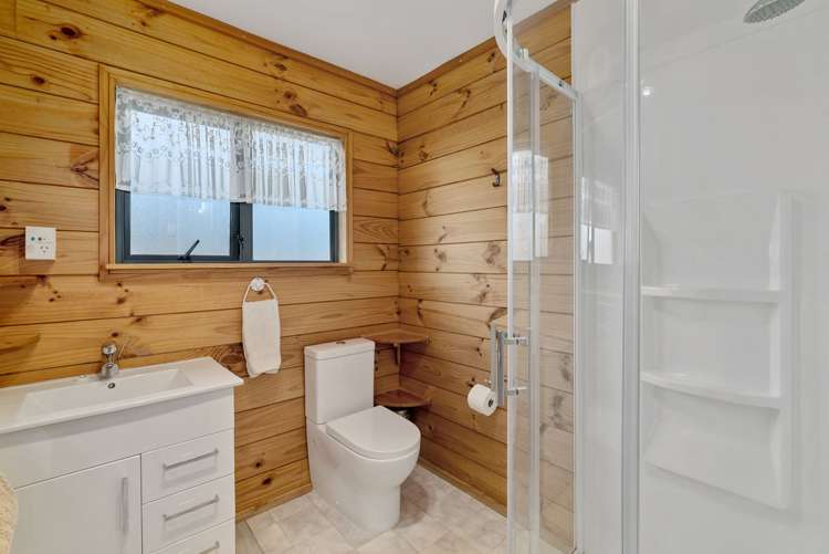 8 Meadowstone Drive Wanaka_11