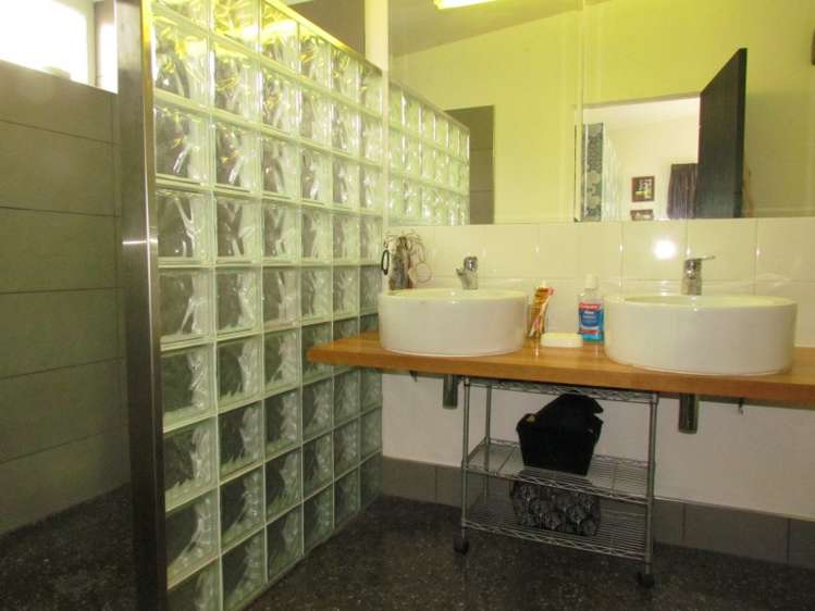 12 Lanes Road Alexandra_10