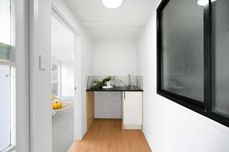 64 Cook Street Hamilton East_18