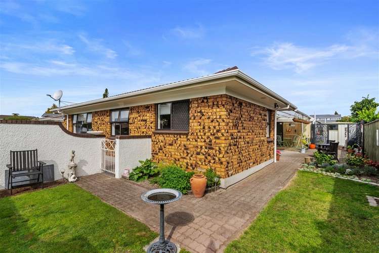 32a Holland Street Glenholme_10