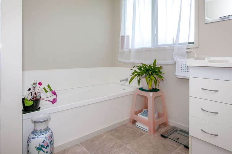 5b Waipapa Road Thames_11