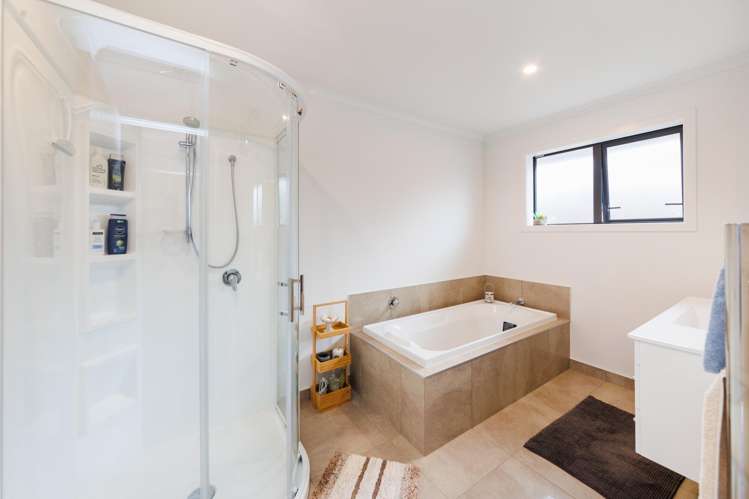 7 Cyprus Place Fitzherbert_11