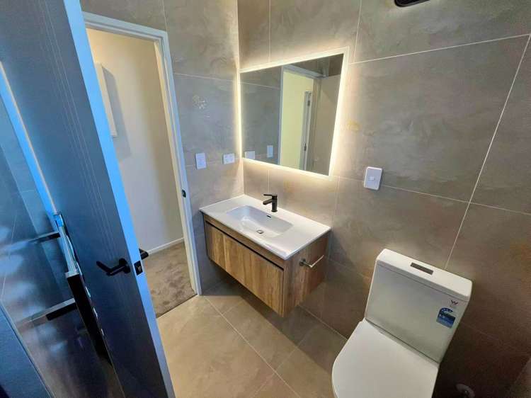 6/234 Te Atatu Road Te Atatu South_16