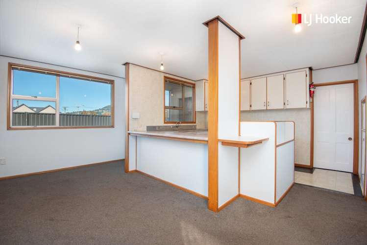 2 Severn Street Mosgiel_5