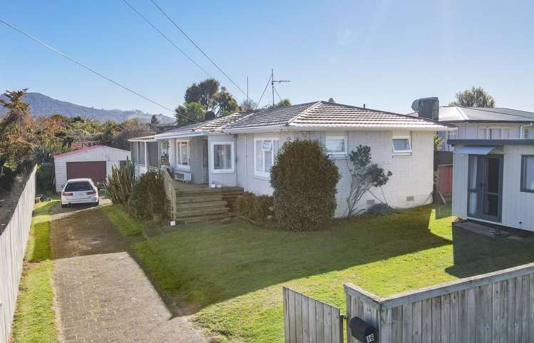 16 Hunt Crescent Hillcrest_13