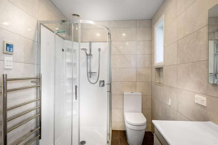 45 Teesdale Street Burnside_9