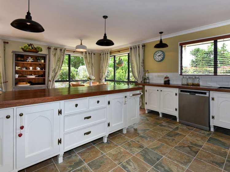 34 Churchlea Place Darfield_12