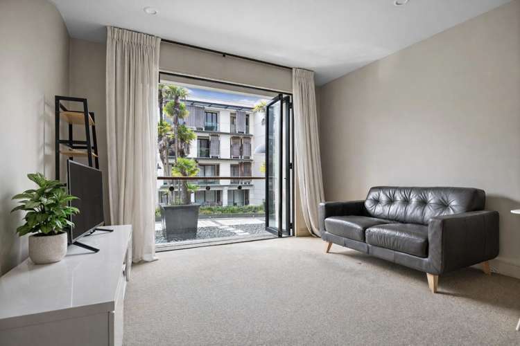 1I/22 Pakenham Street East Auckland Central_3