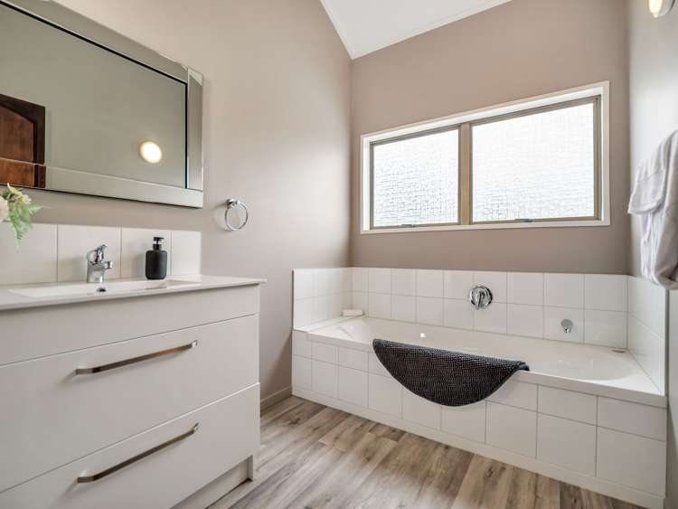 9 Wilfred Street St Andrews Hamilton Saint Andrews_21