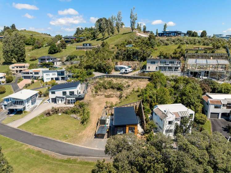 6/135 Waireka Place Whangamata_16