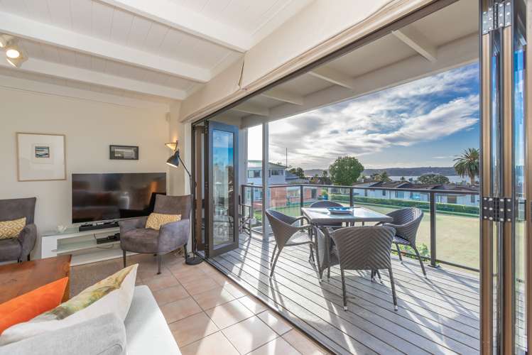 8/4 Curran Street Herne Bay_9