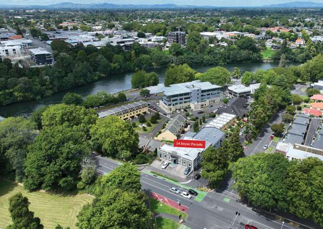 14 Anzac Parade Hamilton Central_1