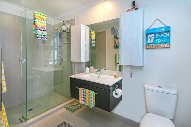 18 Ross Place Whiritoa_19