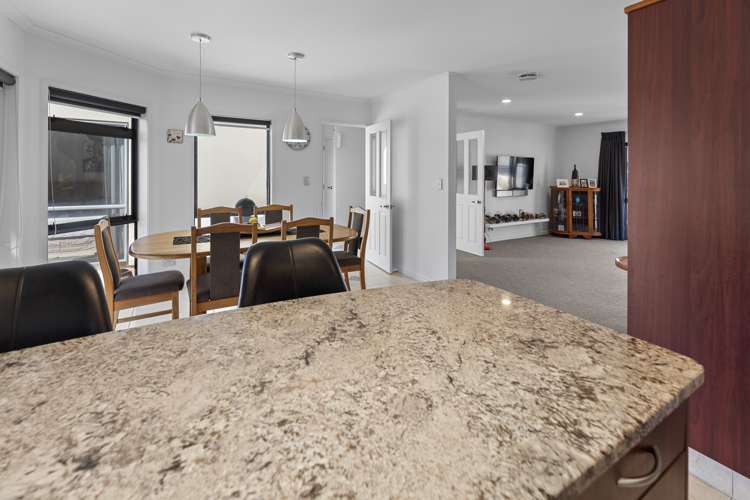 5 Mauritius Key Papamoa_44