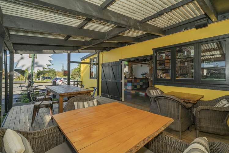 307 Main Sh25 Road Tairua_11