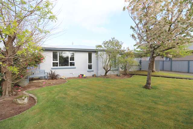 400 North Road Waikiwi_1