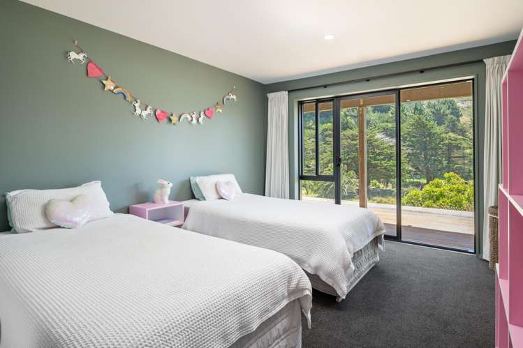 528 Oyster Bay Marlborough Sounds_13