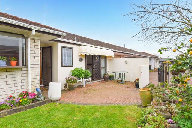 32B Seddon Street Glenholme_1