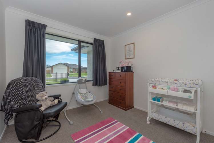 18 West Thompson Street Leamington_16