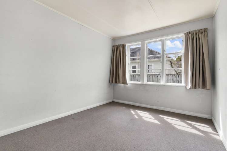 12 Miranda Street Avondale_9