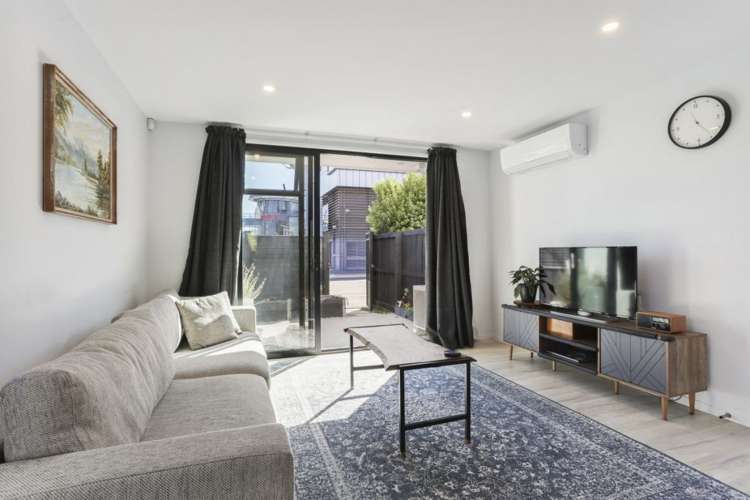 1/8 New Brighton Road Shirley_2