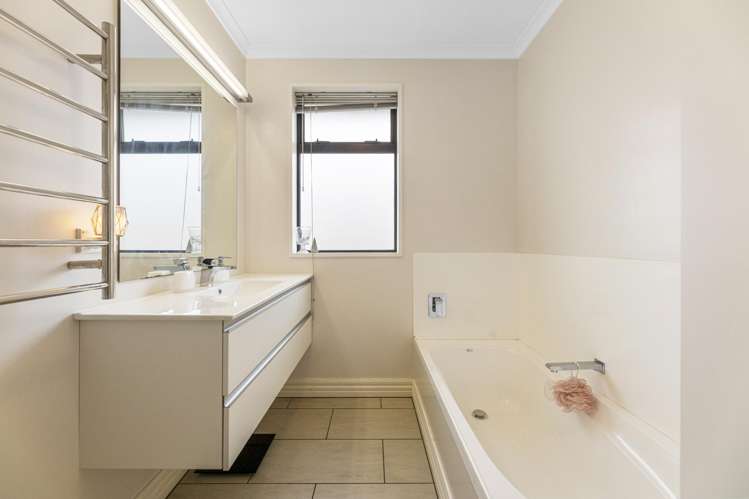 17a Law Street Caversham_15