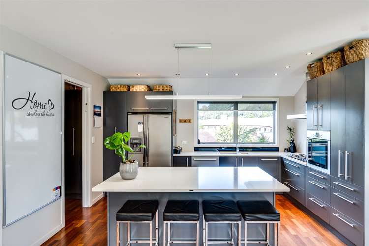 139 Kent Terrace Taradale_7