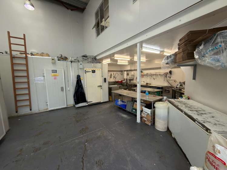 6/98 Main Road Tawa_1