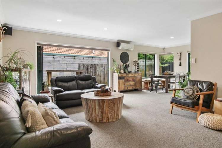 34 Athena Grove Papamoa_16