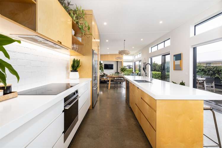 4 Piper Lane Burleigh_5