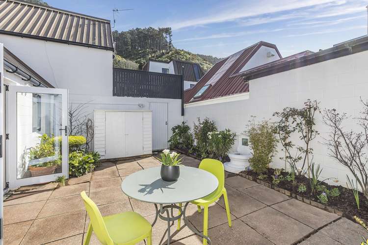 11/11 Pitarua Street Thorndon_6