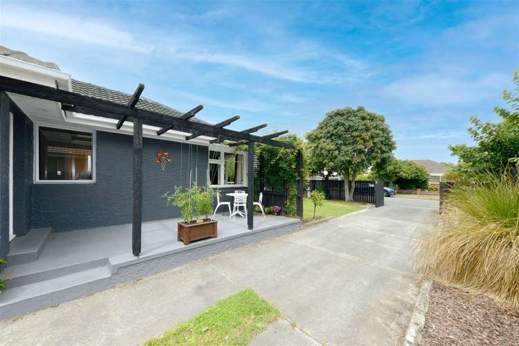 24 Sledmere Street Burnside_1