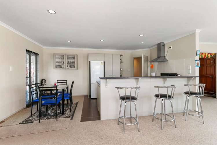 3 Waterbury Place Mangere_6