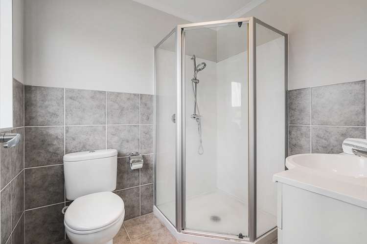 14 Taylor Street Blockhouse Bay_12