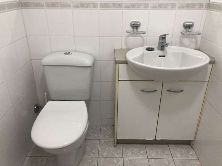 1f/50 Eden Crescent Auckland Central_9