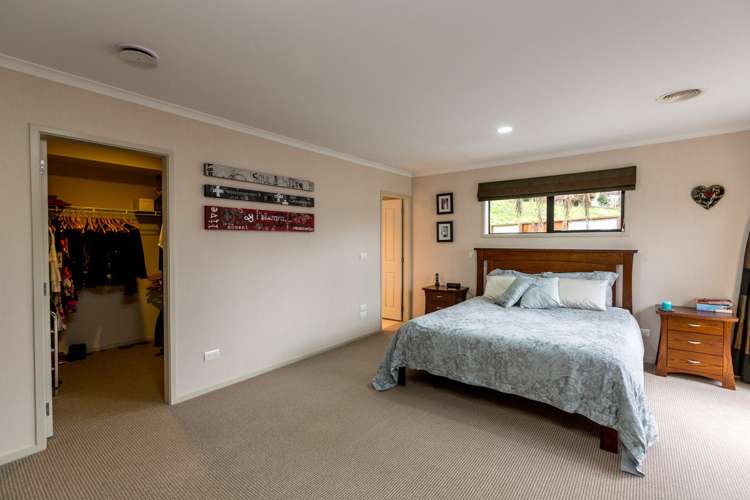 3 Montrose Place Highlands Park_13