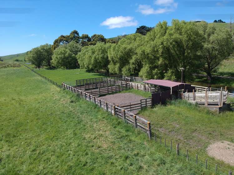 53 Jones Road Porangahau_11