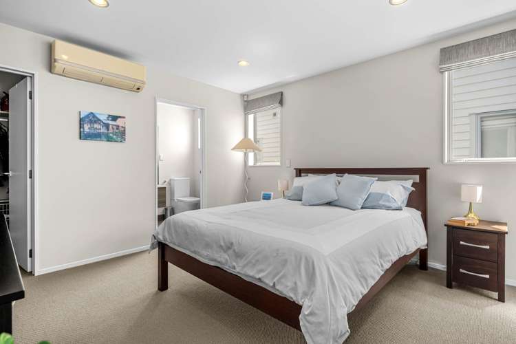 7/8 Wilk Lane Browns Bay_17