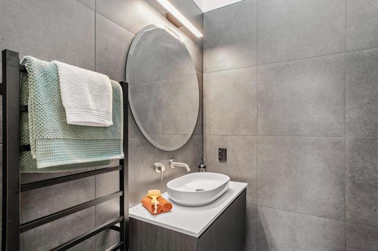 7 Mckenzies Shute Jacks Point_12