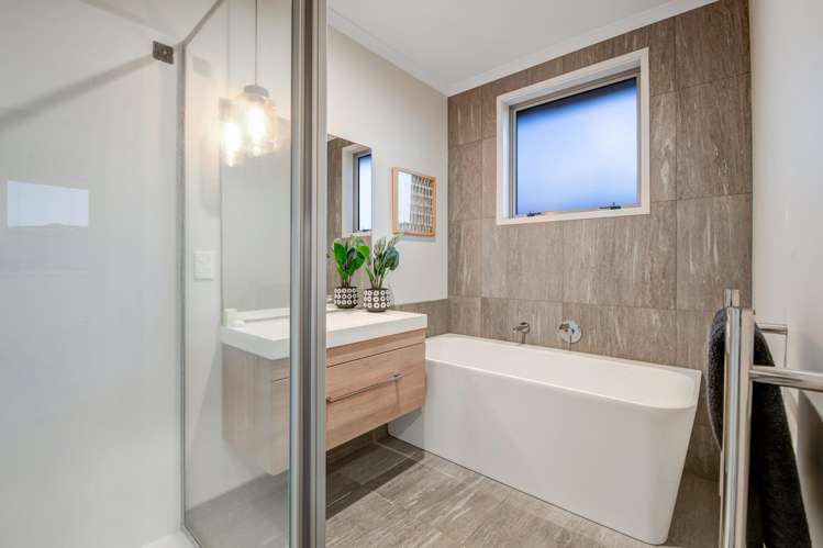 2 Old Mill Road Silverdale_22