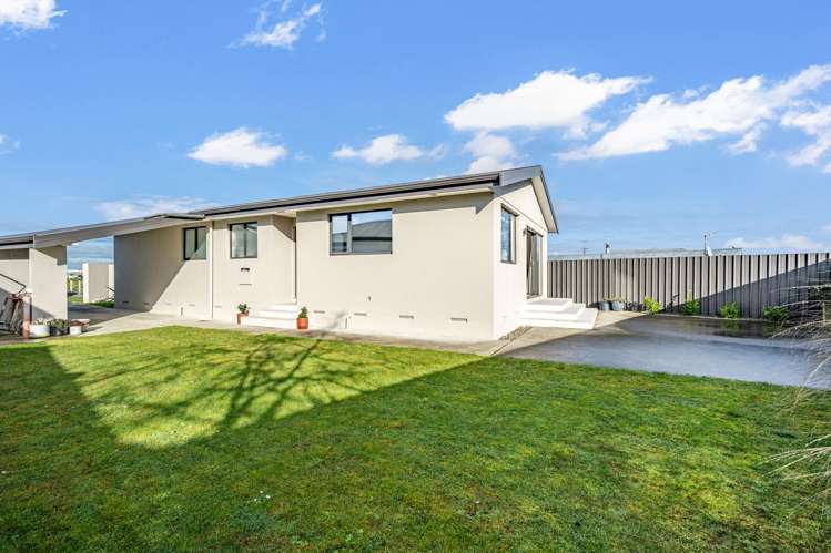 102 Findlay Road Ascot_18
