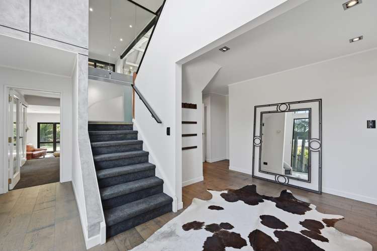 14 Taharepa Road Hilltop_3