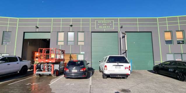 465M² TRIPLE ACCESS INDUSTRIAL UNIT  PAPAKURA