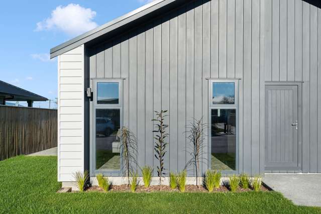 10 Pohutukawa Place Lansdowne_1