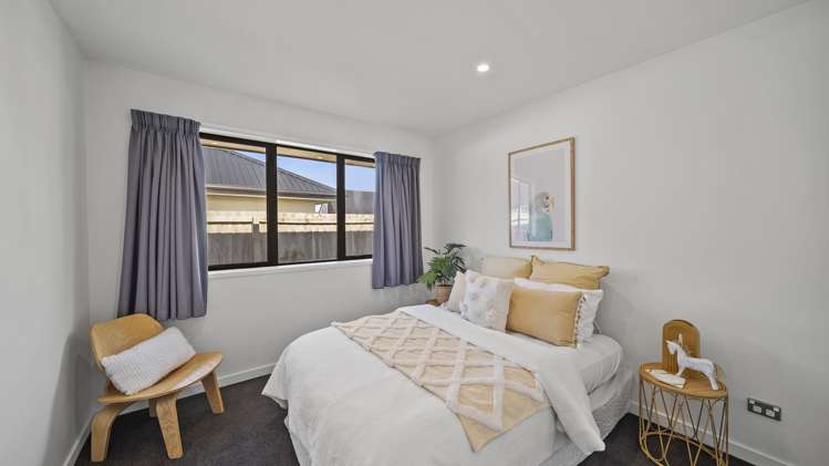 32 Robert Duncan Road Belfast_14