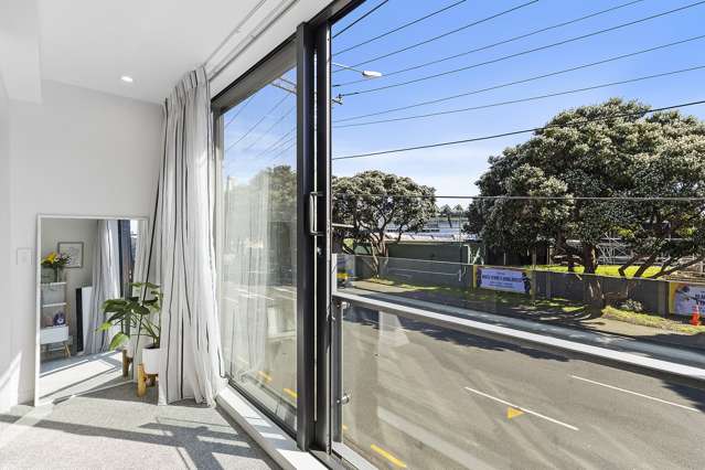 2a/21 Rugby Street Mount Cook_2