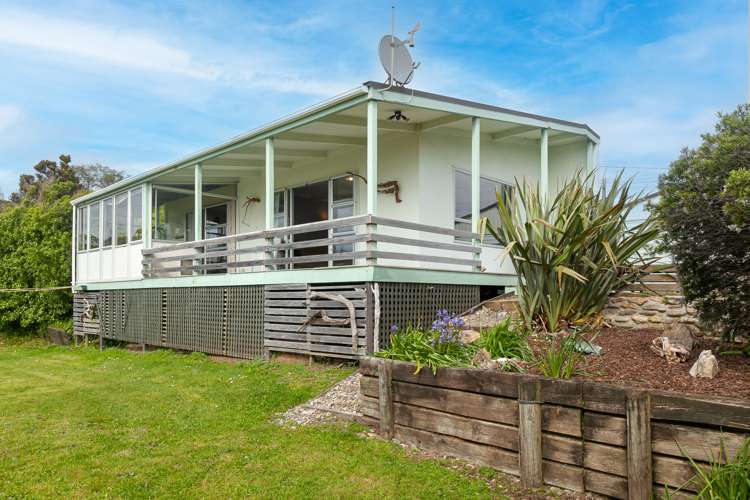 76 Parapara Beach Road Parapara_12