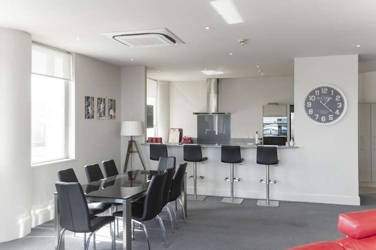 2/40 Reads Quay Gisborne_21