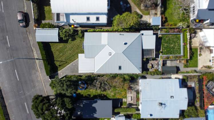 23 Marine Parade Eastbourne_26