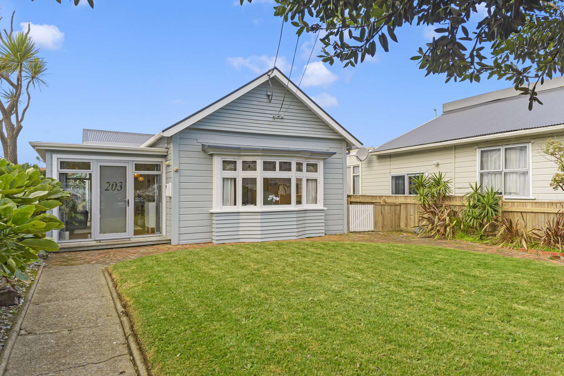 203 Onepu Road Lyall Bay_0